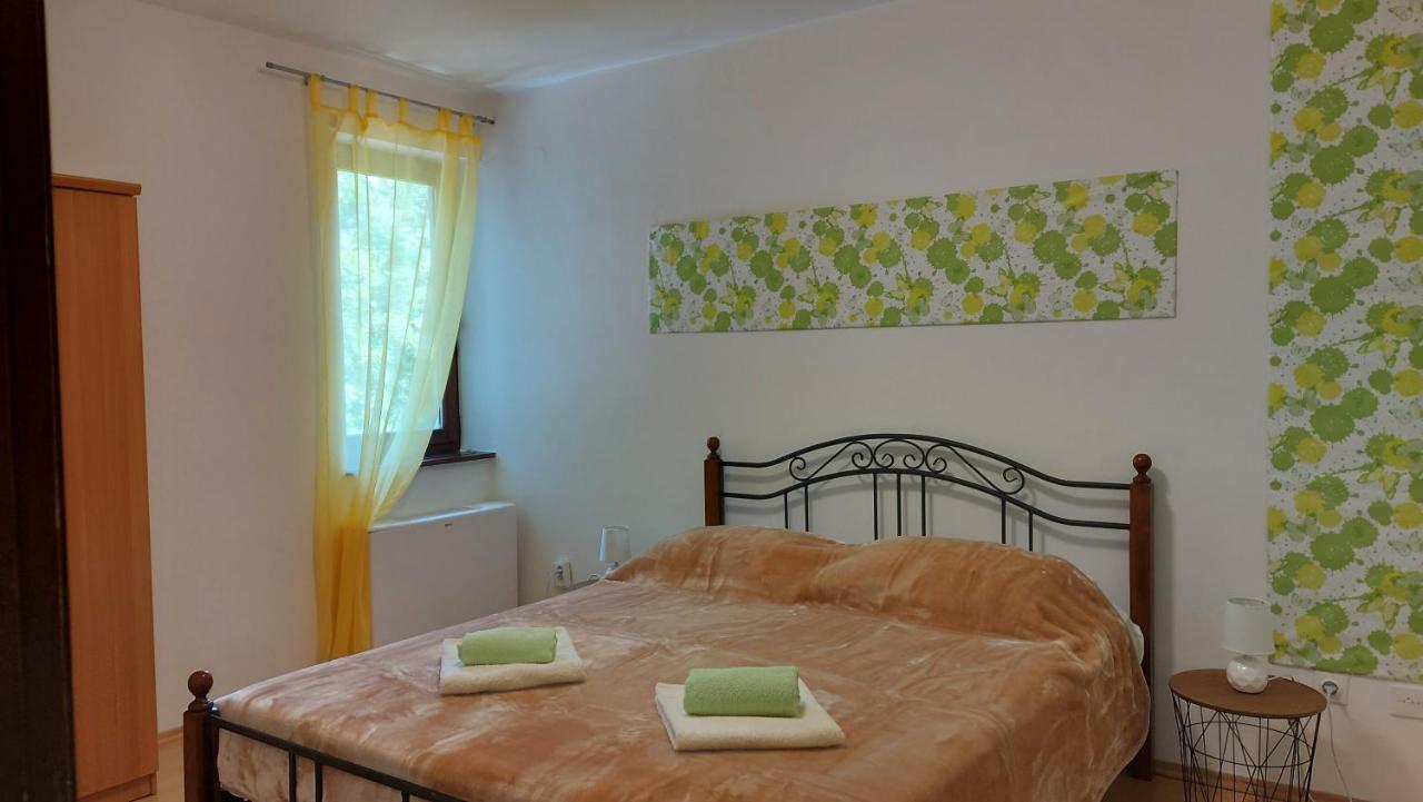 Apartman Roberta ラビン エクステリア 写真